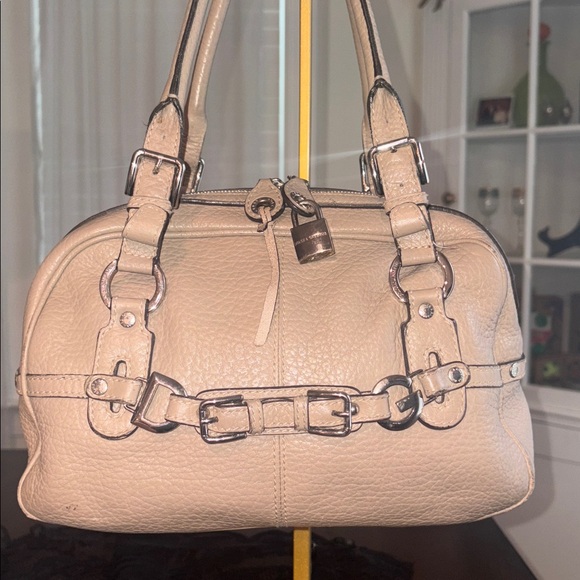 Dolce & Gabbana Tan Leather Handbag with Silver Lock - Picture 1 of 11